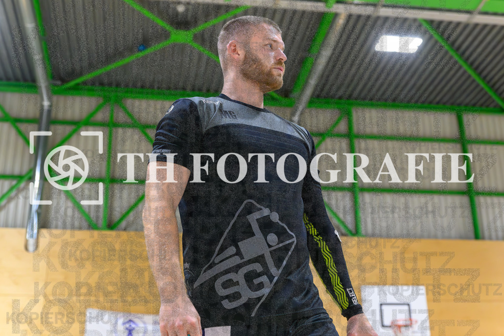 GER, SG Maulburg/Steinen - HSV Schopfheim, Handball, Landesliga, 4. Spieltag, Saison 2023/2024, 14.10.2023 | Marvin Grun (SG Maulburg/Steinen, #03)

GER, SG Maulburg/Steinen - HSV Schopfheim, Handball, Landesliga, 4. Spieltag, Saison 2023/2024, 14.10.2023

Foto: TH Fotografie/Thomas Hess