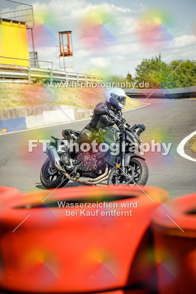 OBK_Mai_Martina_Markus-11207 | Hier findet Ihr Bilder von Touristenfahrten auf der Nürburgring Nordschleife oder von anderen Veranstaltungen die ich besucht habe. Viel Spass beim Durch Schauen 