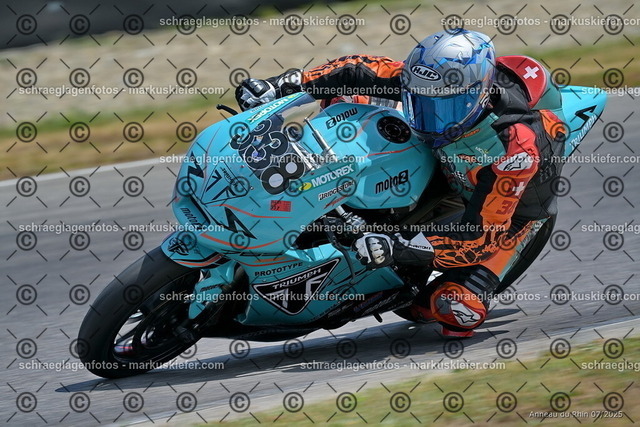 25bt04-1442 | markuskiefer.com - Realisiert mit Pictrs.com