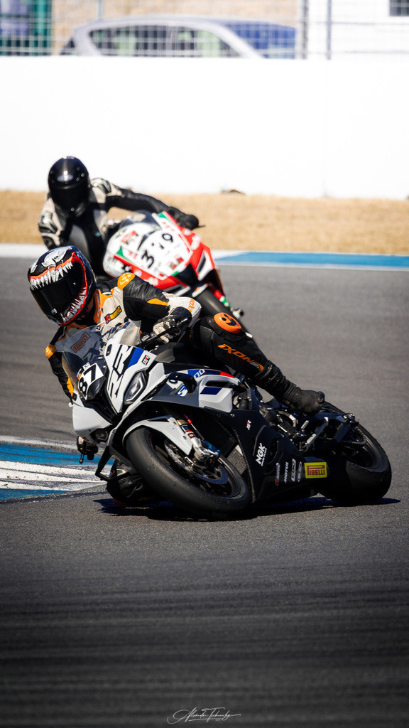 Ducati Trackday Hockenheimring 2026 | Entdecken Sie die faszinierende Welt von Alexander Tschuncky Arts: Kreative Fotografie, atemberaubende Automobilkunst und hochwertiger Bilderdruck. Lassen Sie sich inspirieren! - Realisiert mit Pictrs.com