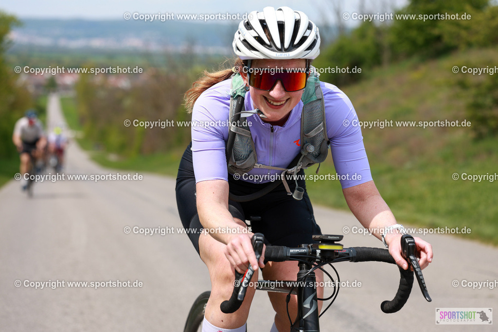 932_AR6_0883 | Neusiedlersee Radmarathon 2026@sportshot_your_pictrs #yourpictures#roadtowm2029 #nrm #neusiedlerseeradmarathon #neusiedlersee #neusiedlerseetourismus #burgenland #mörbisch #nrm26 #burgenlandtourismus #voglundco #poweredbyburgenlandtourismus #radsport #rad #marathon #ucigranfondo #visitburgenland #ucigranfondoworldseries