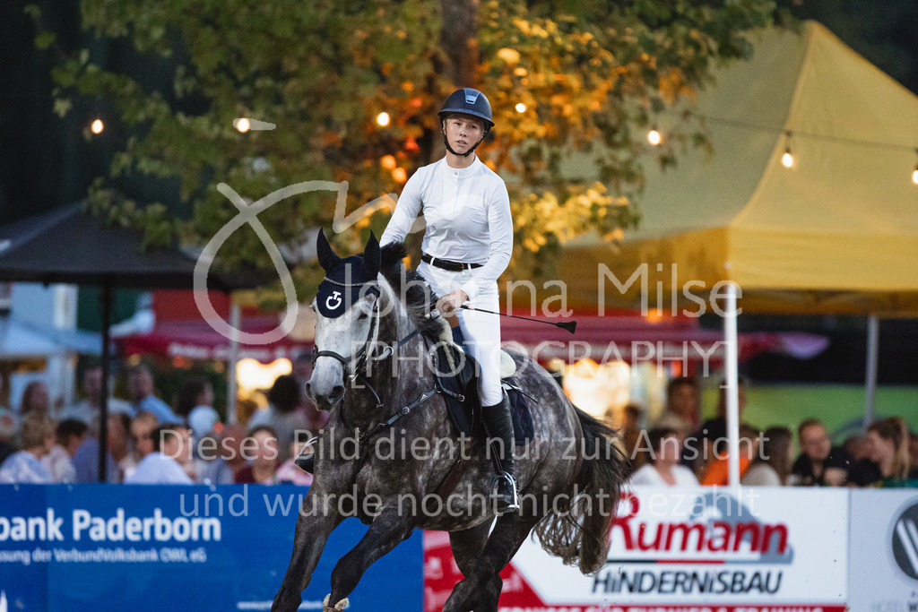 220825_Delbrueck_A1-Mannschaft-385 | Deine schönsten Turniermomente als professionelle Fotos! Entdecke hochwertige Pferdesport-Fotografie im Online-Shop. Jetzt Fotos finden & bestellen!