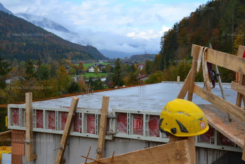 bib-lg04-betonarbeiten-0362 | Nach LV-Leistungsgruppen sortierte Detailfotos über den Bau eines Hauses. Alle Hausbau-Bilder direkt vom Urheber und Autor der Website Haus-Selber-Bauen.com