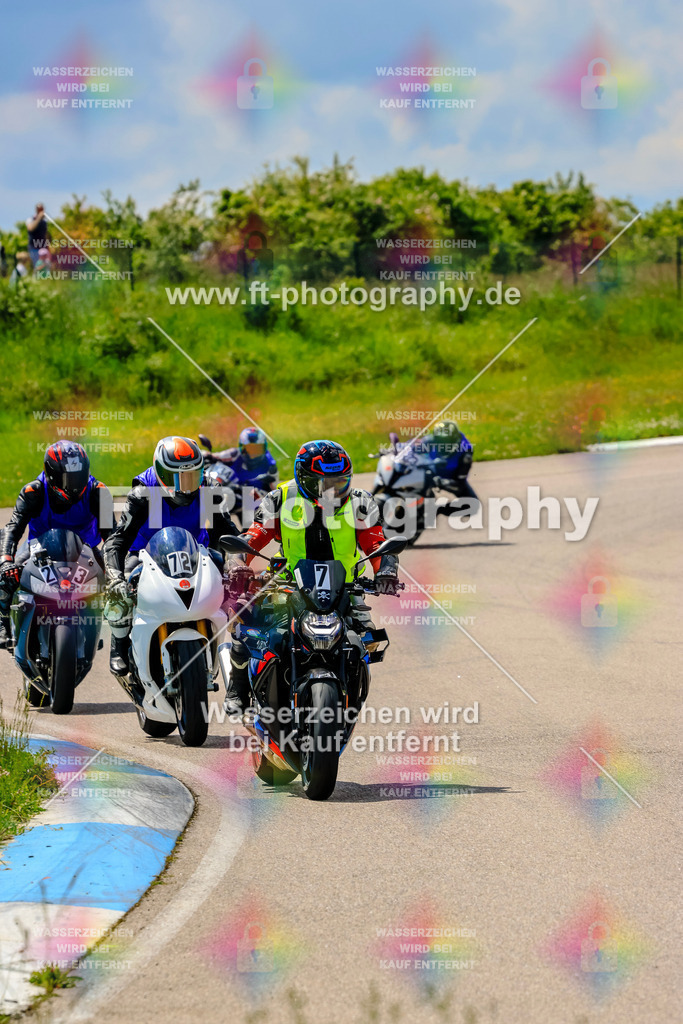 MotoTeam-0091 | Hier findet Ihr Bilder von Touristenfahrten auf der Nürburgring Nordschleife oder von anderen Veranstaltungen die ich besucht habe. Viel Spass beim Durch Schauen 