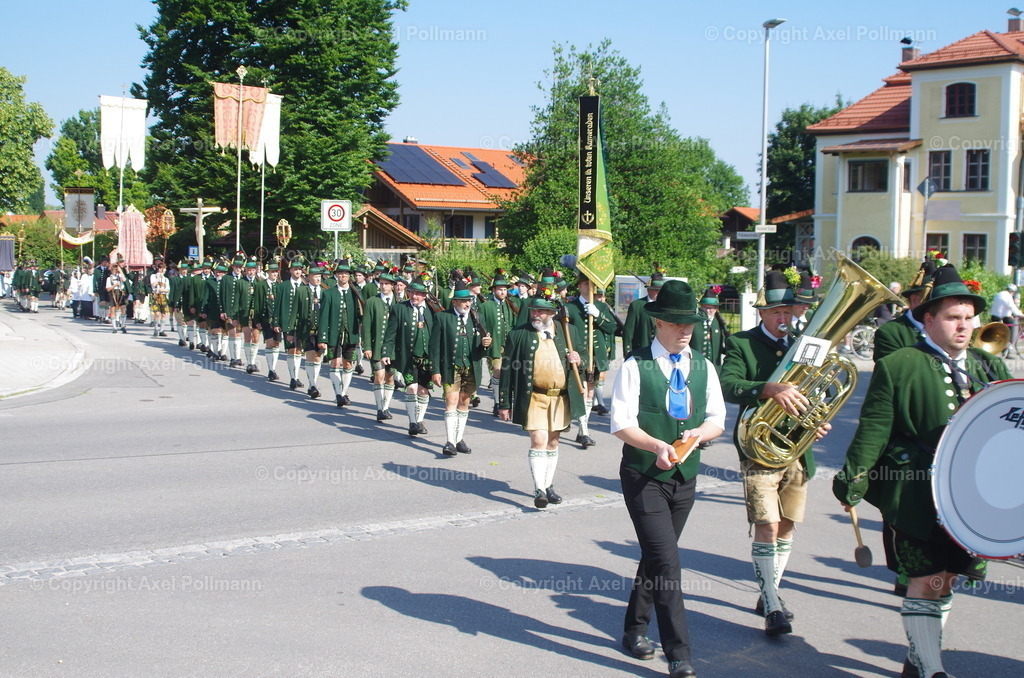 IMGP3235 | fotografiert von Axel PollmannLeonhardi Wallfahrt Benediktbeuern und Murnau, Fronleichnam, Fasching, Landschaft im Loisachtal und Benediktbeuern  - Realisiert mit Pictrs.com