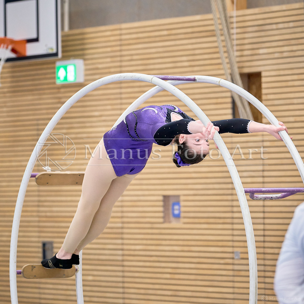 A-DSC02323 | Professionelle Sportfotografie in Hamburg, Schleswig-Holstein und Niedersachsen – spezialisiert auf Rhönrad, Geräteturnen, Leistungsturnen und rhythmische Sportgymnastik. Bundesweite Begleitung von Rhönrad-Events. Jetzt Sport-Fotos - Realisiert mit Pictrs.com