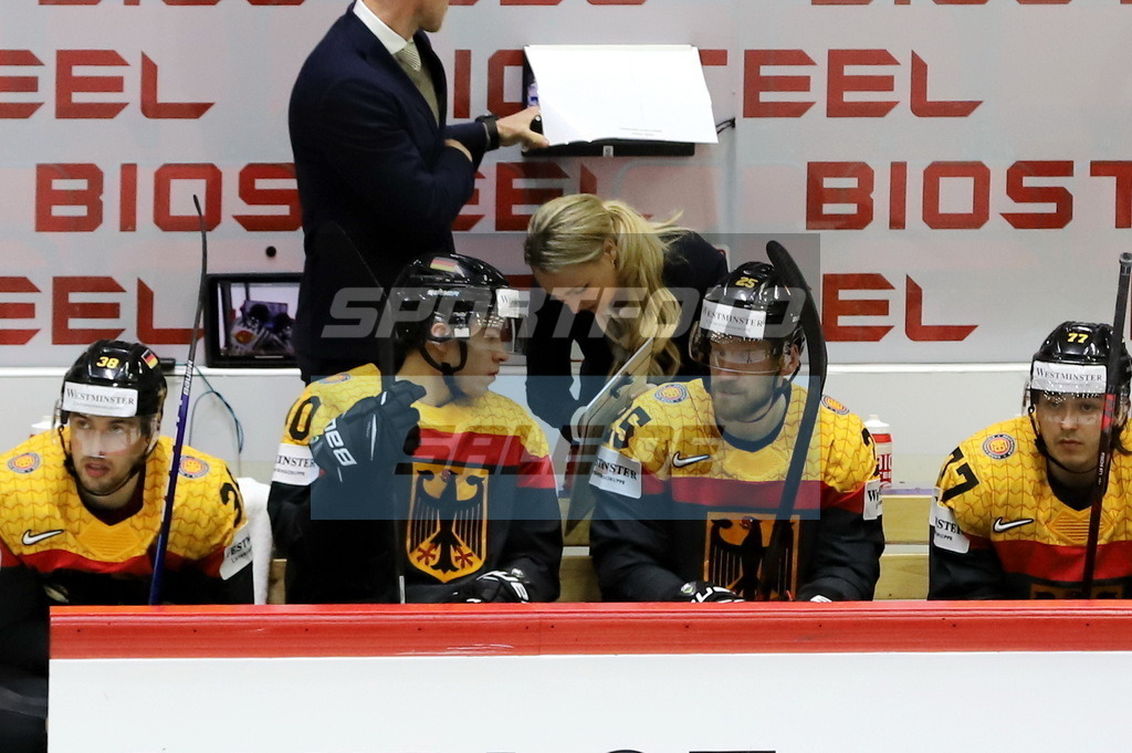 Jessica Campbell - AC GER | Jessica Campbell - AC GER - Realisiert mit Pictrs.com