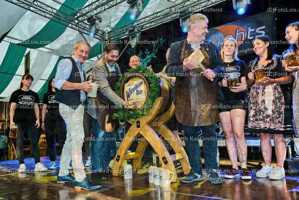 ALP5118_VOLKSFEST_Bieranstich | (C)FotoLois.com, Alois Spandl, BIERANSTICH im Festzelt beim WIESELBURGER VOLKSFEST mit den TSCHECHEN als Vorband und dem Auftritt von Die HIGHLIGHTS, Mi 28. Juni 2023.