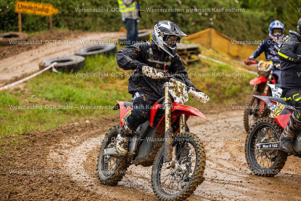 Schefflenz Sonntag R6-7369 | OCR Bilder Fotograf Eisenach Michael Schröder