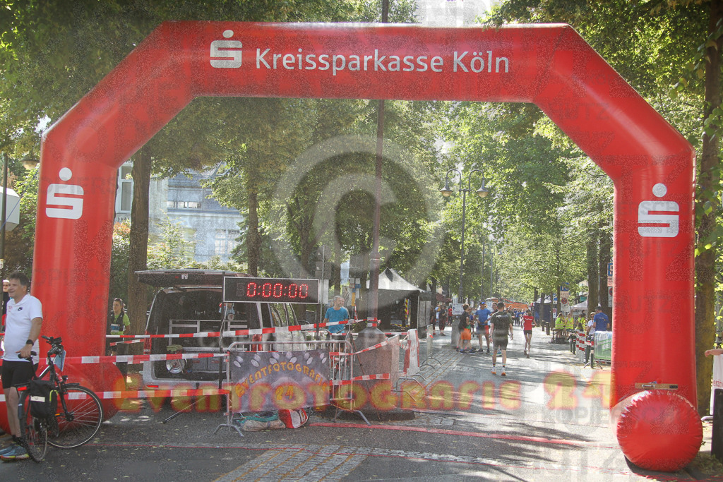 250621_0938_EV4_3333 | Sportfotografie im Rhein-Sieg Kreis, Köln, Bonn, NRW, Rheinland Pfalz, Hessen, etc. Unser Tätigkeitsfeld umfasst den Laufsport vom Volkslauf über den Marathon, Duathlon, Triathon bis zum Ultralauf wie Kölnpfad Ultra oder Schindertrail.