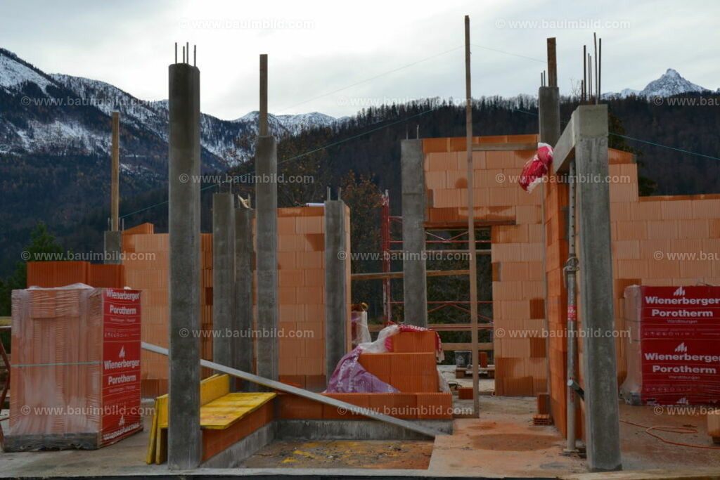 bib-lg07-mauerarbeiten-0176 | Nach LV-Leistungsgruppen sortierte Detailfotos über den Bau eines Hauses. Alle Hausbau-Bilder direkt vom Urheber und Autor der Website Haus-Selber-Bauen.com