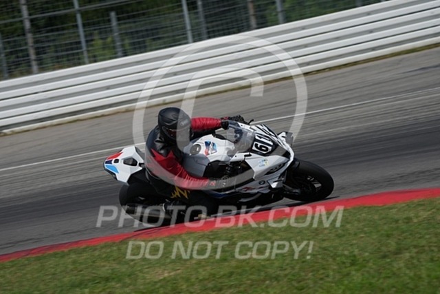 2024_08_06_PBK_22440 | Sportfotografie; SlowMotion; Video; Rennstrecke; Hafeneger; Speer; Racing; RSE; BMW; CBO; Trackday; Motorsportarena; Hockenheimring; Brno; Most; Barcelona; Valencia
