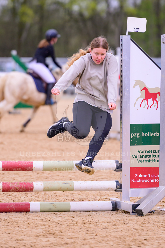 12042026-Mammendorf-Prfg40-0052 | Fokus Hufschlag Fotografie - Realisiert mit Pictrs.com