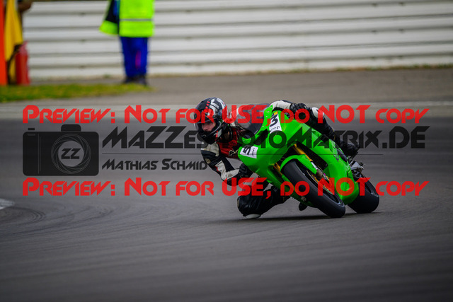 MaZZes_Fotomatrix_20250421_6007705_3491 | GELB