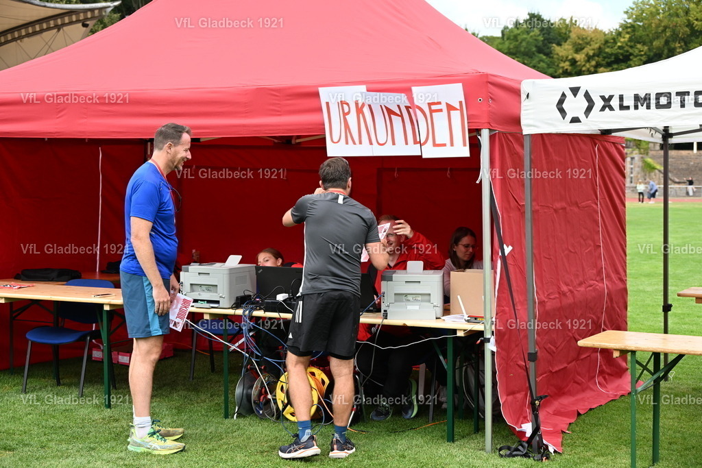 2025_Sparkassenl_Allgemein_00037 | Sparkassenlauf - Realisiert mit Pictrs.com