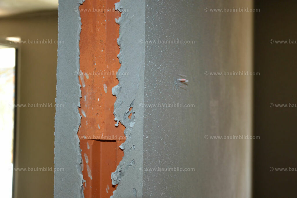 bib-lg18-putzarbeiten-0144 | Nach LV-Leistungsgruppen sortierte Detailfotos über den Bau eines Hauses. Alle Hausbau-Bilder direkt vom Urheber und Autor der Website Haus-Selber-Bauen.com