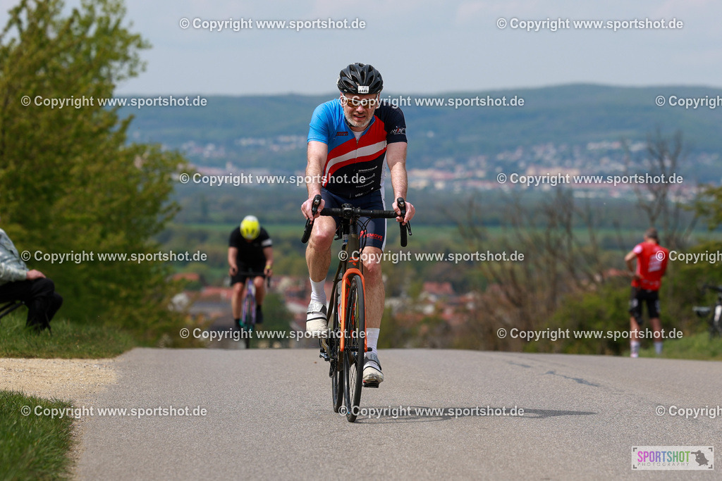 1031_AR6_0984 | Neusiedlersee Radmarathon 2026@sportshot_your_pictrs #yourpictures#roadtowm2029 #nrm #neusiedlerseeradmarathon #neusiedlersee #neusiedlerseetourismus #burgenland #mörbisch #nrm26 #burgenlandtourismus #voglundco #poweredbyburgenlandtourismus #radsport #rad #marathon #ucigranfondo #visitburgenland #ucigranfondoworldseries