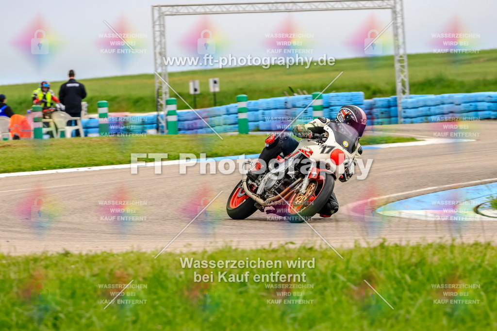 MotoTeam-8027 | Hier findet Ihr Bilder von Touristenfahrten auf der Nürburgring Nordschleife oder von anderen Veranstaltungen die ich besucht habe. Viel Spass beim Durch Schauen 