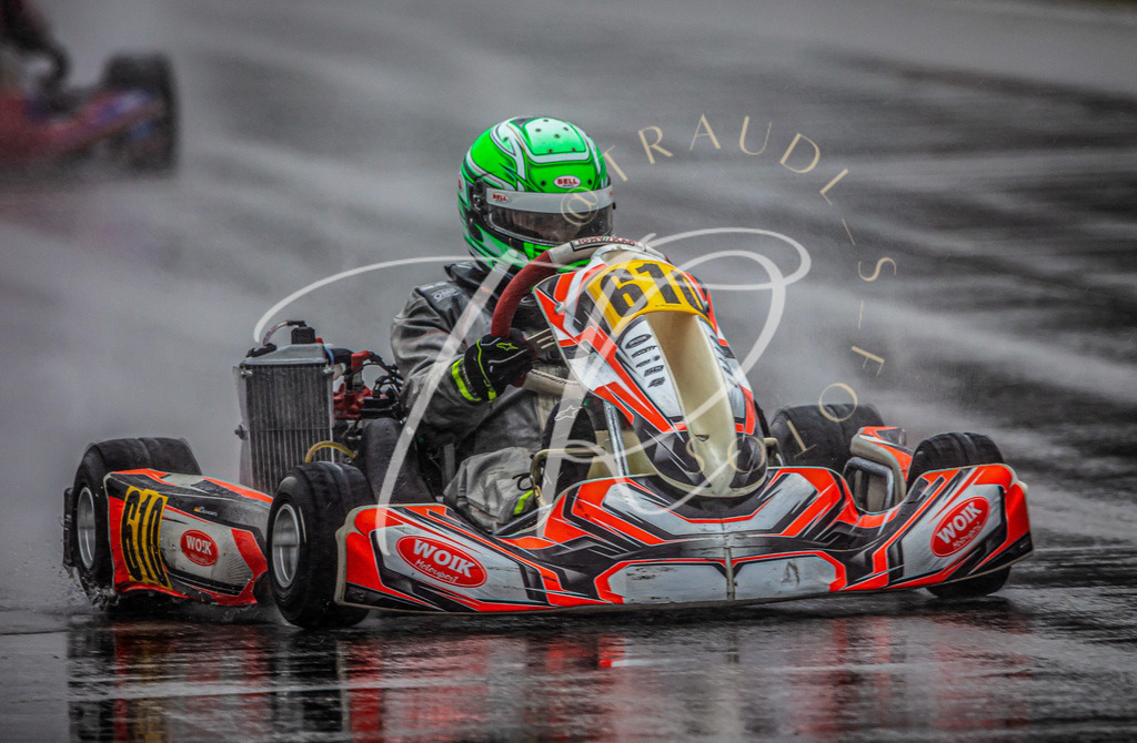 4a737fa62f8e4c19a94dc7ac32dc41e1 | traudl_s_fotos