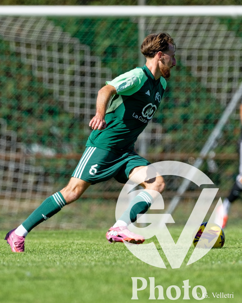 2eme ligue - FC Onex v CS Italien |  during the 2eme ligue match between FC Onex and CS Italien at Stade municipal d'Onex in Geneva, Switzerland
