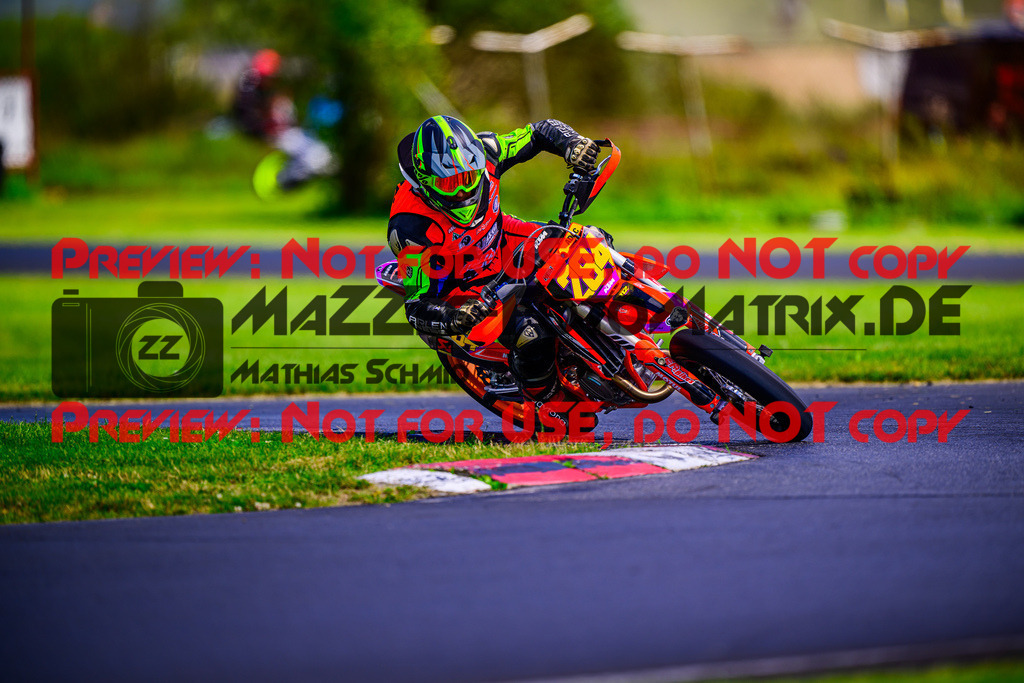 MaZZes_FotoMatrix_240714_6007705_6836 | S4