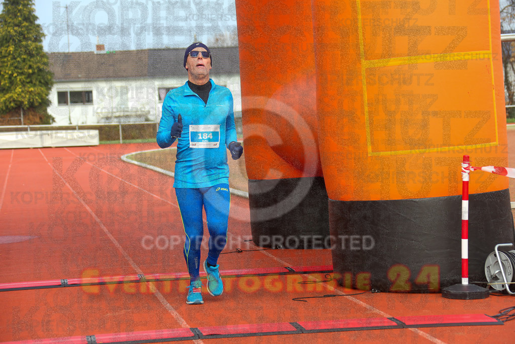 230129_1110_EX1_4395 | Sportfotografie im Rhein-Sieg Kreis, Köln, Bonn, NRW, Rheinland Pfalz, Hessen, etc. Unser Tätigkeitsfeld umfasst den Laufsport vom Volkslauf über den Marathon, Duathlon, Triathon bis zum Ultralauf wie Kölnpfad Ultra oder Schindertrail.