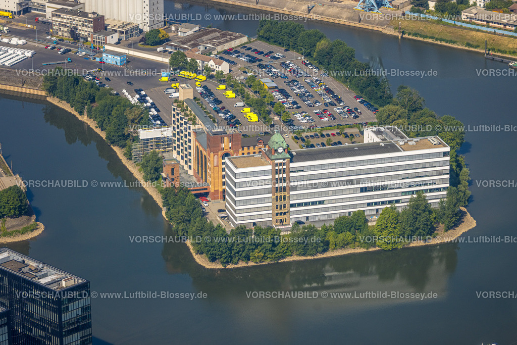 Duesseldorf220700930 | Luftbild, Medienhafen, Plange Mühle Klinikgebäude sowie Büro- und Wohngebäude, Hafen, Düsseldorf, Rheinland, Nordrhein-Westfalen, Deutschland