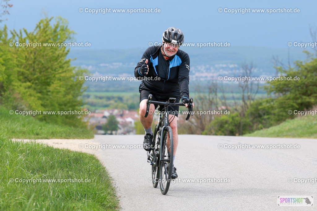 486_AR6_2425 | Neusiedlersee Radmarathon 2026@sportshot_your_pictrs #yourpictures#roadtowm2029 #nrm #neusiedlerseeradmarathon #neusiedlersee #neusiedlerseetourismus #burgenland #mörbisch #nrm26 #burgenlandtourismus #voglundco #poweredbyburgenlandtourismus #radsport #rad #marathon #ucigranfondo #visitburgenland #ucigranfondoworldseries