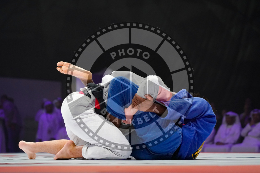 20231110PBB2510 | Fighters compete during the AJP World Professional Championship blackbelt finals in the Mubadala Arena in Abu Dhabi, Arab United Emirates, on November 10, 2023.