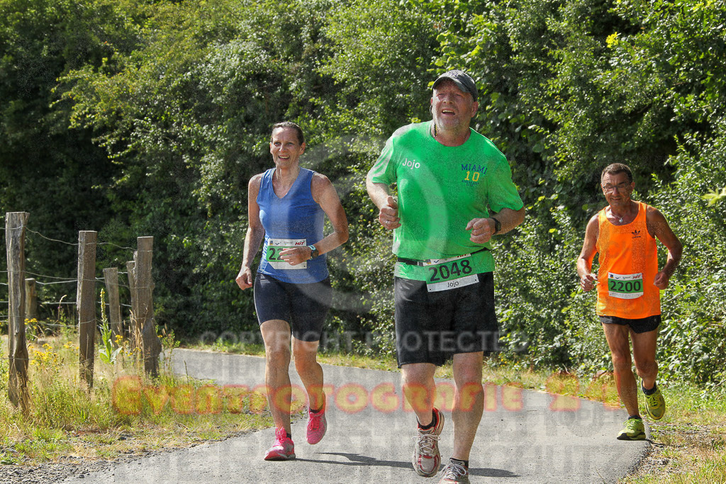 220625_1639_EV4_4887 | Sportfotografie im Rhein-Sieg Kreis, Köln, Bonn, NRW, Rheinland Pfalz, Hessen, etc. Unser Tätigkeitsfeld umfasst den Laufsport vom Volkslauf über den Marathon, Duathlon, Triathon bis zum Ultralauf wie Kölnpfad Ultra oder Schindertrail.