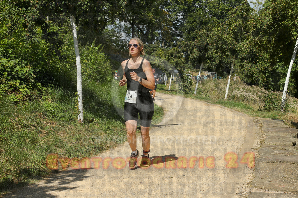250824_1238_EX1_9997 | Sportfotografie im Rhein-Sieg Kreis, Köln, Bonn, NRW, Rheinland Pfalz, Hessen, etc. Unser Tätigkeitsfeld umfasst den Laufsport vom Volkslauf über den Marathon, Duathlon, Triathon bis zum Ultralauf wie Kölnpfad Ultra oder Schindertrail.