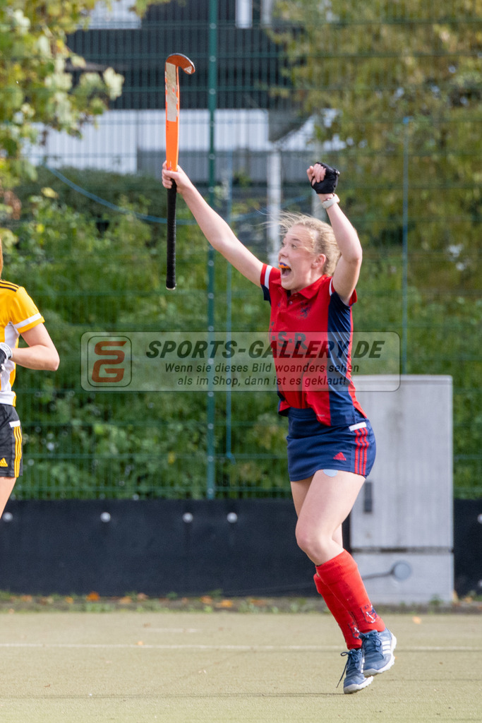 SFE_20231021_0097-2 | Deutsche Meisterschaft Weibliche U16 Halbfinale Düsseldorfer HC - Harvestehuder THC am 21.10.2023 in Köln (Düsseldorfer Hockeyclub 1905 e.V.), Photo: Stephan Fehrmann 2023 (Sports-Gallery)