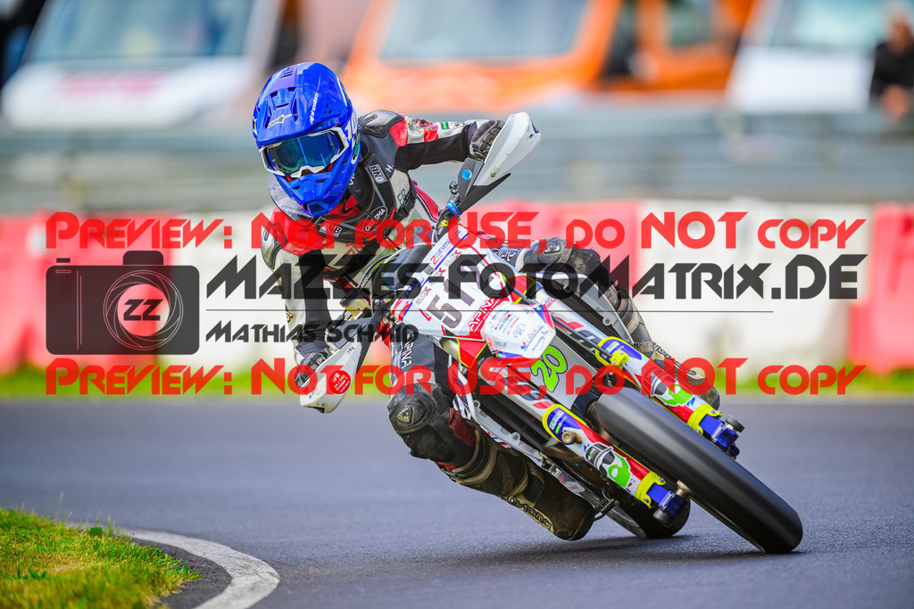 MaZZes_Fotomatrix_20250517_6007705_6831 | S4