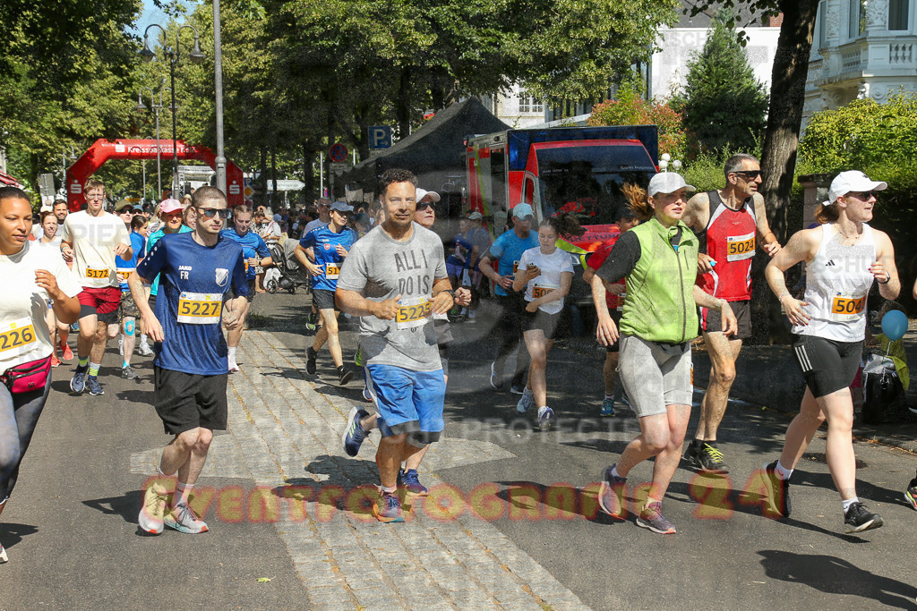 250621_1020_EX1_1735 | Sportfotografie im Rhein-Sieg Kreis, Köln, Bonn, NRW, Rheinland Pfalz, Hessen, etc. Unser Tätigkeitsfeld umfasst den Laufsport vom Volkslauf über den Marathon, Duathlon, Triathon bis zum Ultralauf wie Kölnpfad Ultra oder Schindertrail.