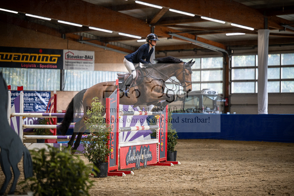 DOS_0244 | Entdecke hochwertige Reitturnierfotos von Foto Oger. Professionell, emotional und authentisch – jetzt Lieblingsmomente im Shop bestellen.Deutschlandweite Turnierfotografie. - Realisiert mit Pictrs.com