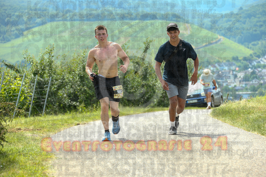 250614_1148_EX1_6240 | Sportfotografie im Rhein-Sieg Kreis, Köln, Bonn, NRW, Rheinland Pfalz, Hessen, etc. Unser Tätigkeitsfeld umfasst den Laufsport vom Volkslauf über den Marathon, Duathlon, Triathon bis zum Ultralauf wie Kölnpfad Ultra oder Schindertrail.