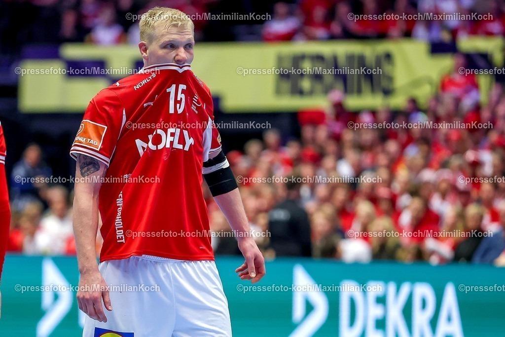 EHF20012602102 | 20.01.2026, Handball, Men's EHF EURO 2026, Dänemark - Portugal, Jyske Bank Boxen in Herning, Dänemark, Preliminary Round:  Magnus Saugstrup Jensen (Denmark #15) enttäuscht Enttäuschung 