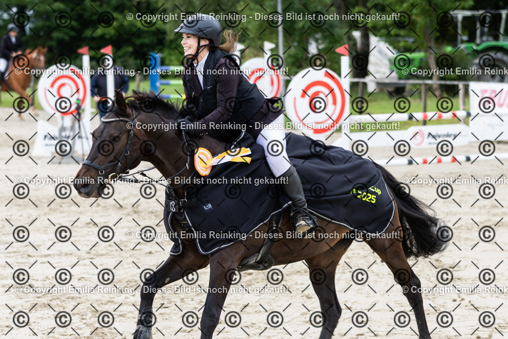 CL5A9040 | Emilia Reinking Fotografie - Realisiert mit Pictrs.com