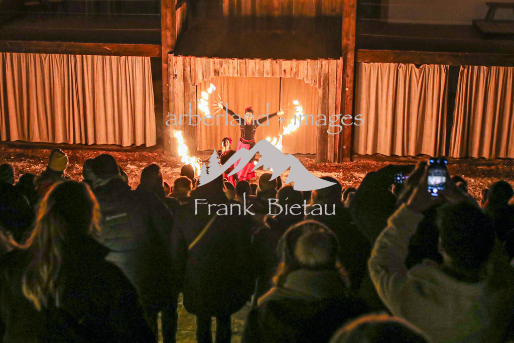 OE7A0513 | Feuershow mit Pa-Li-Chi