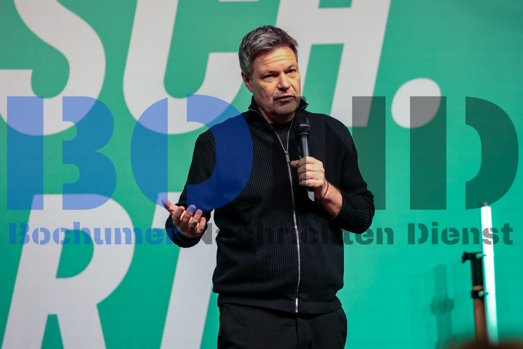 SES_HABBOC20250203-29 | bond - Realisiert mit Pictrs.com