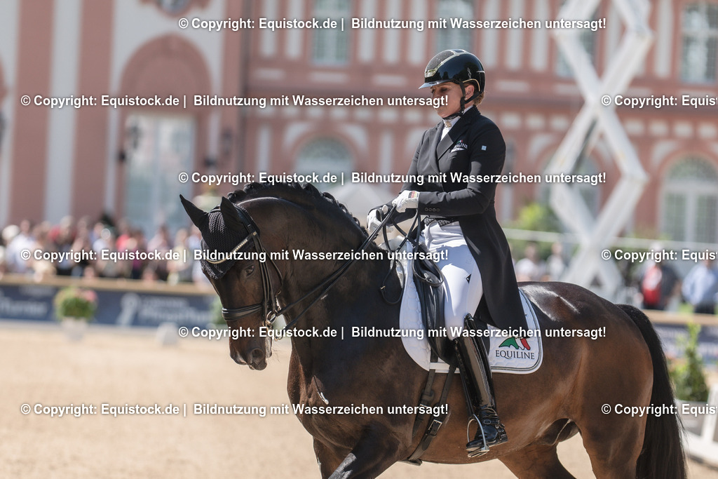 20230528_03_GP-Special-Tour_0110 | equistock