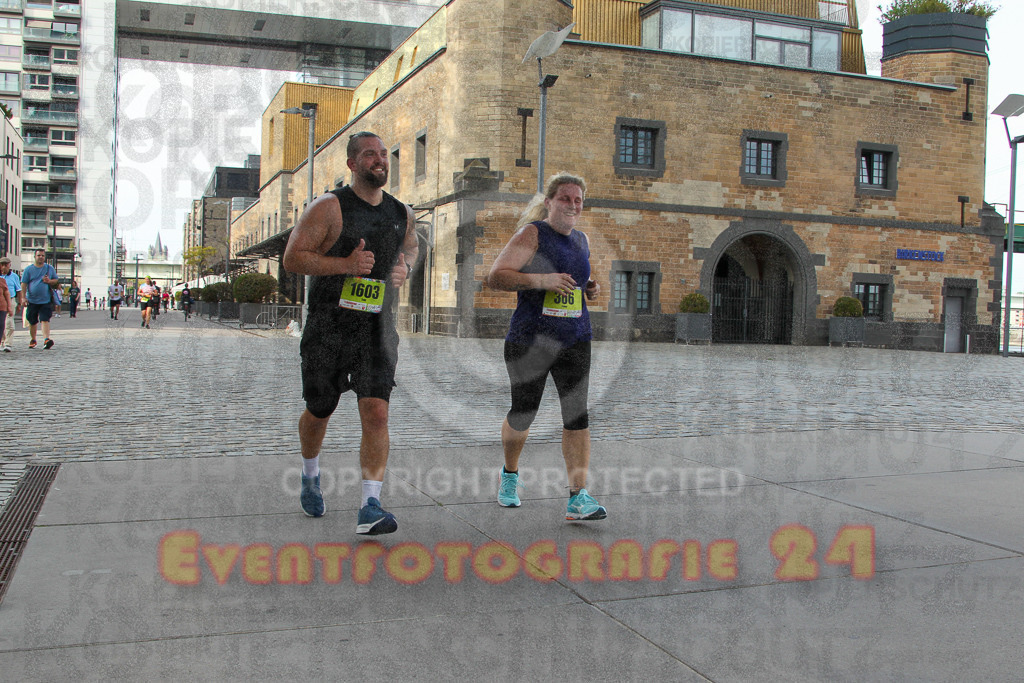 250920_1539_EV4_9391 | Sportfotografie im Rhein-Sieg Kreis, Köln, Bonn, NRW, Rheinland Pfalz, Hessen, etc. Unser Tätigkeitsfeld umfasst den Laufsport vom Volkslauf über den Marathon, Duathlon, Triathon bis zum Ultralauf wie Kölnpfad Ultra oder Schindertrail.