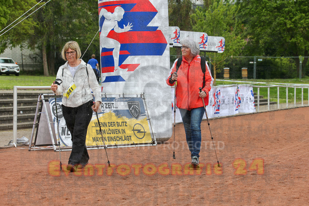 220501_1130_EX1_0648 | Sportfotografie im Rhein-Sieg Kreis, Köln, Bonn, NRW, Rheinland Pfalz, Hessen, etc. Unser Tätigkeitsfeld umfasst den Laufsport vom Volkslauf über den Marathon, Duathlon, Triathon bis zum Ultralauf wie Kölnpfad Ultra oder Schindertrail.