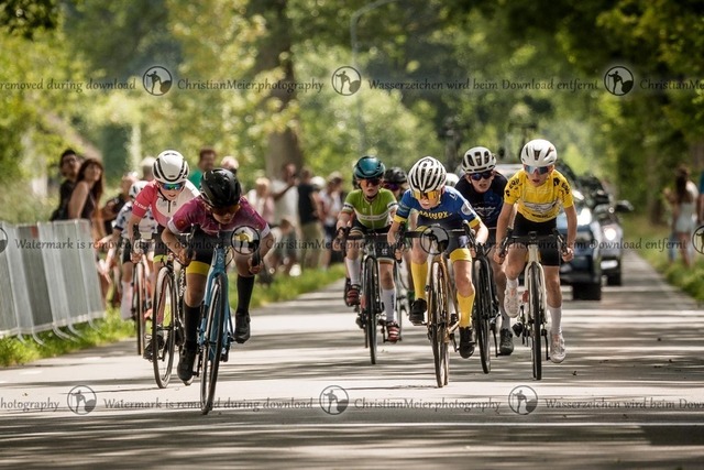 European Junior Cycling Tour Assen 2026 | Fotos der European Junior Cycling Tour Assen 2026 - Realisiert mit Pictrs.com