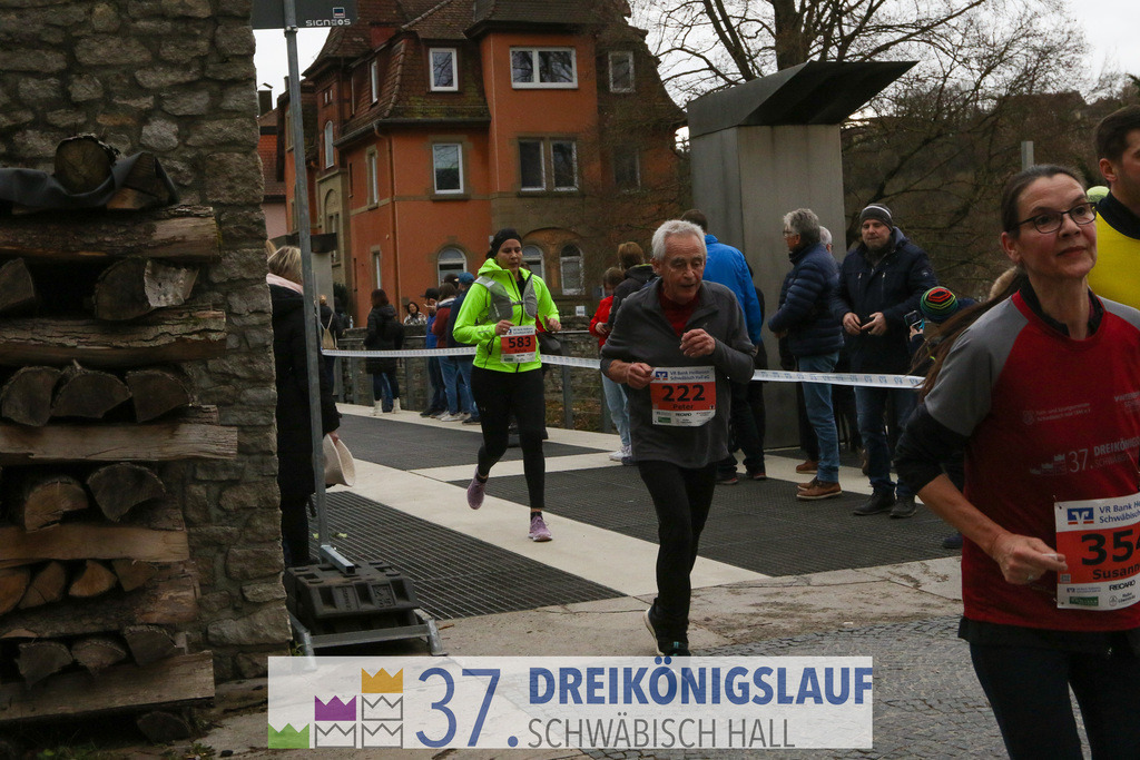 VR Bank Hauptlauf 10000m | 3 Koenigslauf 2023 - Realisiert mit Pictrs.com