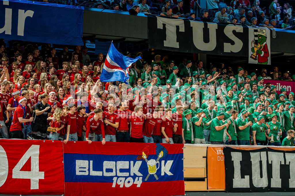 39. OM-Supercup-64 | jns.sportfotos - Realisiert mit Pictrs.com