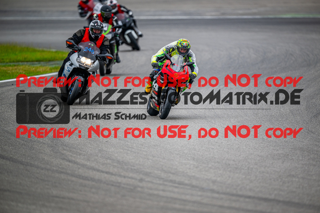 MaZZes_FotoMatrix_240702_6007705_1504 | INST