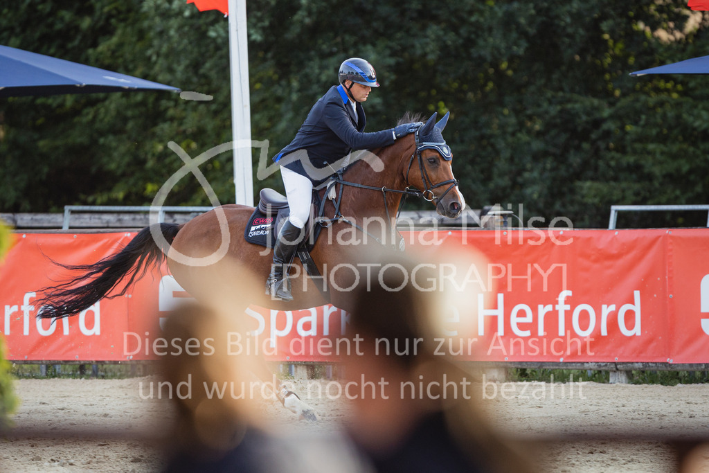 220728_BHO_ST_M1-Spr_2-825 | Deine schönsten Turniermomente als professionelle Fotos! Entdecke hochwertige Pferdesport-Fotografie im Online-Shop. Jetzt Fotos finden & bestellen!