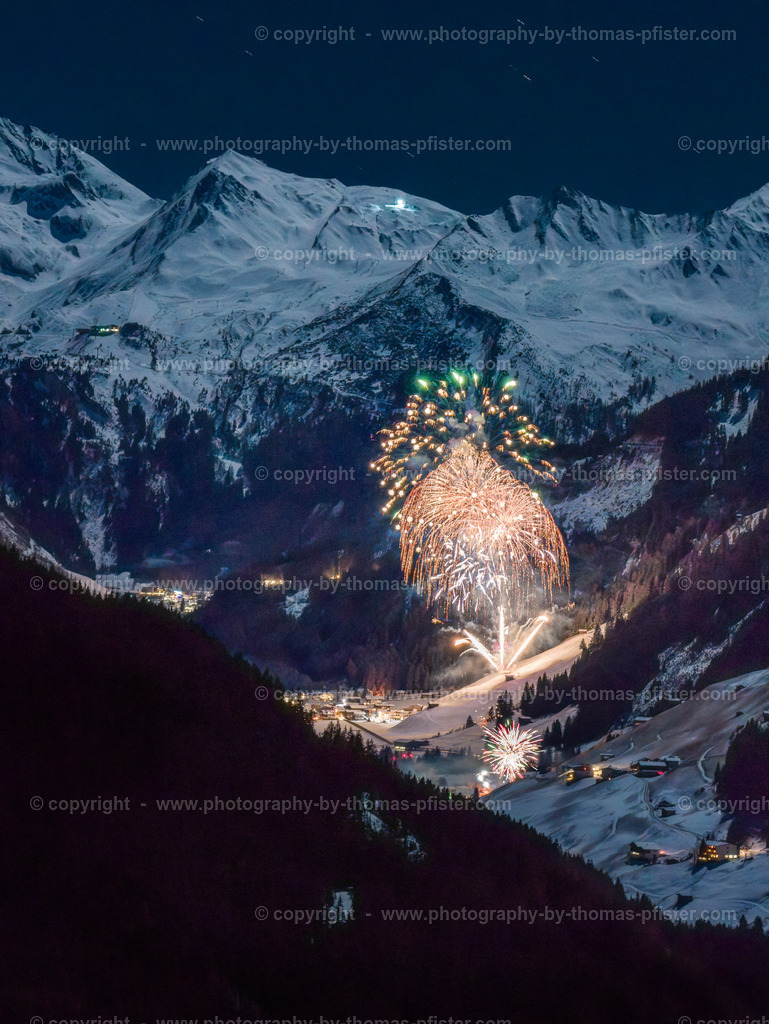 Feuerwerk Tux 2025 2026 copyright  Thomas Pfister-2 | PHOTOGRAPHY BY THOMAS PFISTER