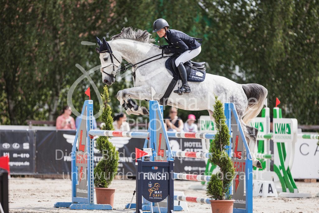 250530_MayDays_Zeit-M2-323 | Deine schönsten Turniermomente als professionelle Fotos! Entdecke hochwertige Pferdesport-Fotografie im Online-Shop. Jetzt Fotos finden & bestellen!